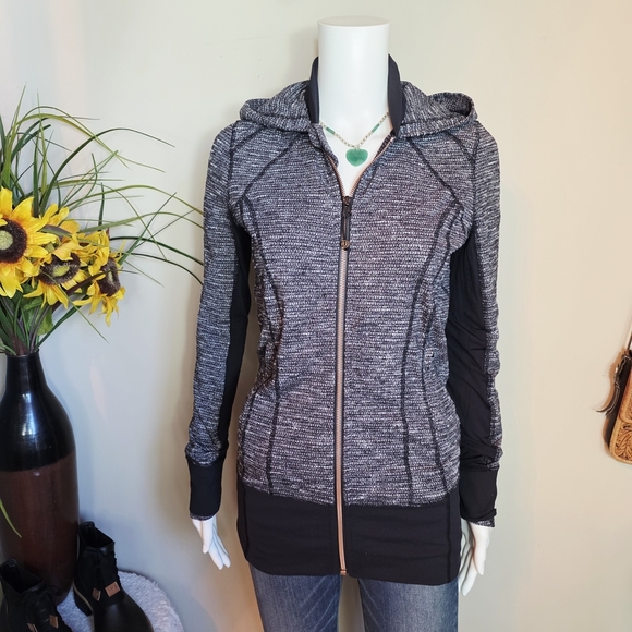Lululemon Charcoal and Black Daily Practice Jacket - Picture 2 of 8